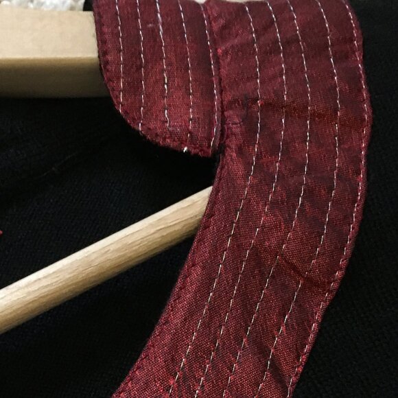 Silver Stitched Red Carnation Buttoned Knit Tunic Sweater - Picture 11 of 16